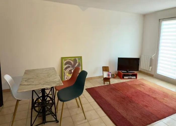 Апартаменты Spacieux Cocon Provencal A 5 Min D'avignon Les Angles (Gard)